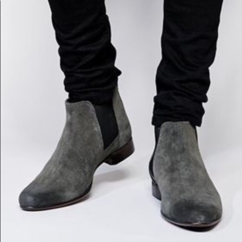 Chelsea Boots NWOT